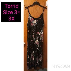 Torrid Size 3 Black Floral Maxi Dress with Lining
